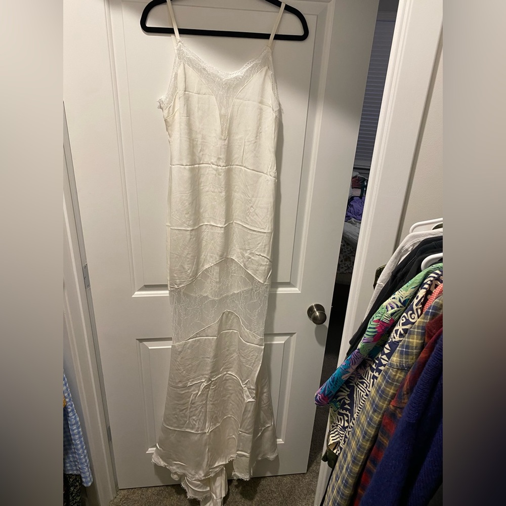 Stone Cold Fox Edwin Gown